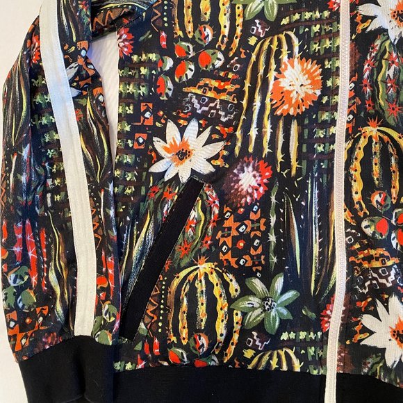 Jacket - Picture 4 of 4